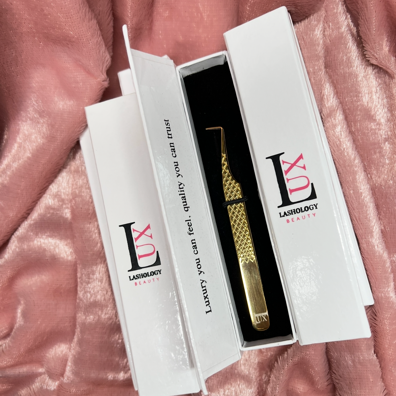 LUX Volume Tweezers